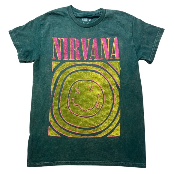 NIRVANA Tops - NWOT NIRVANA Green & Pink Graphic Tee